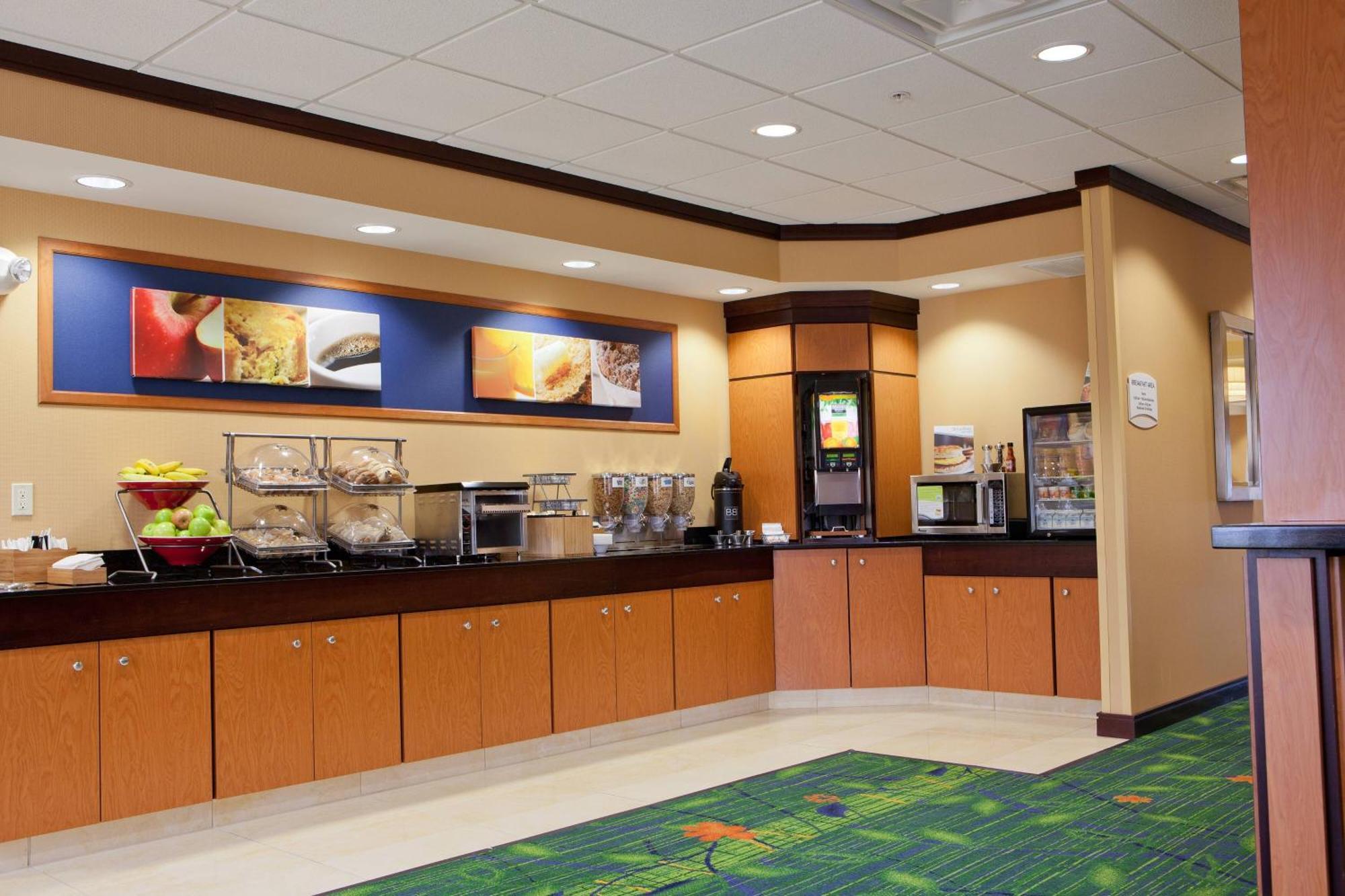 Fairfield Inn And Suites Flint Fenton Екстериор снимка
