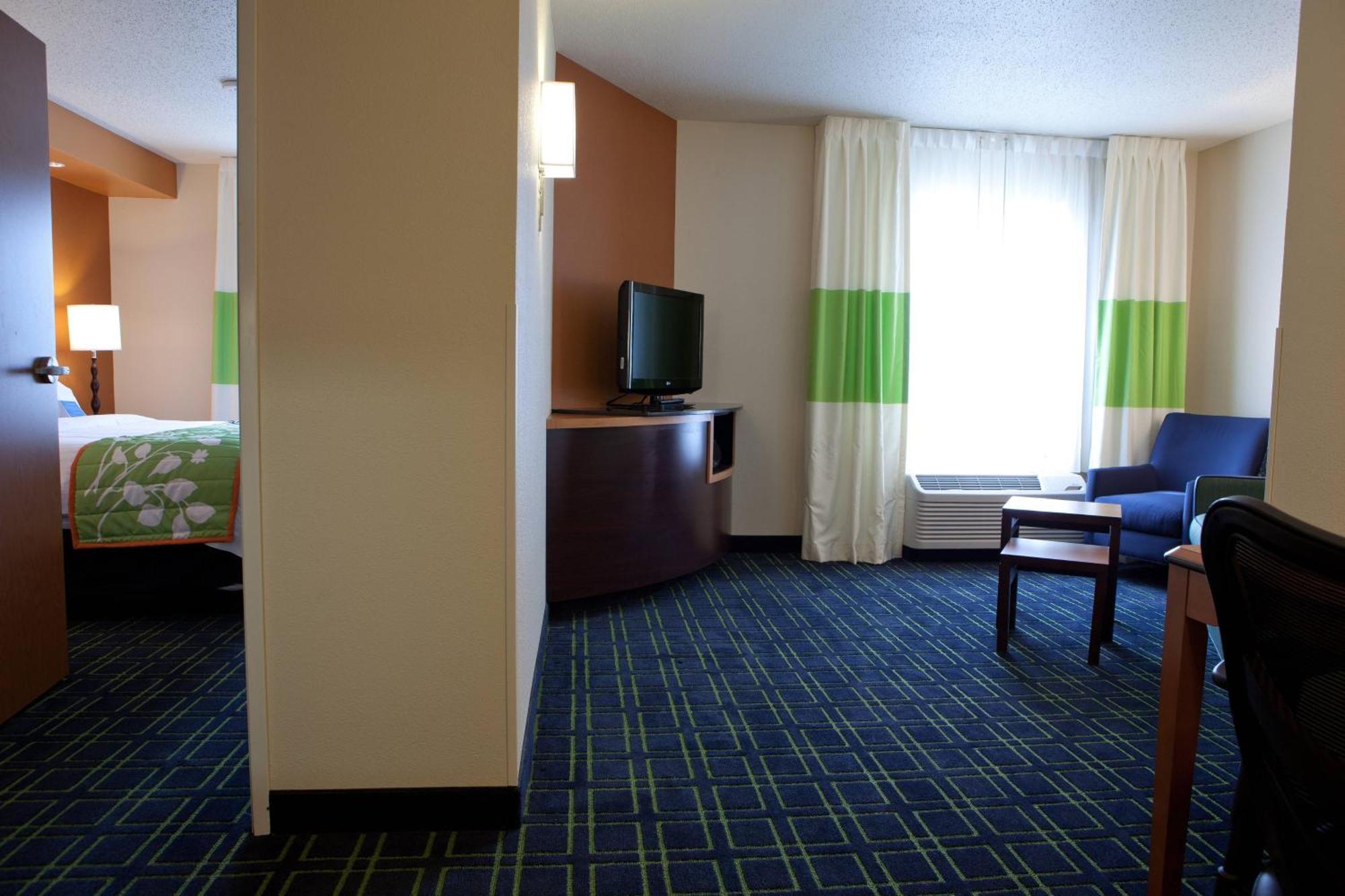Fairfield Inn And Suites Flint Fenton Екстериор снимка