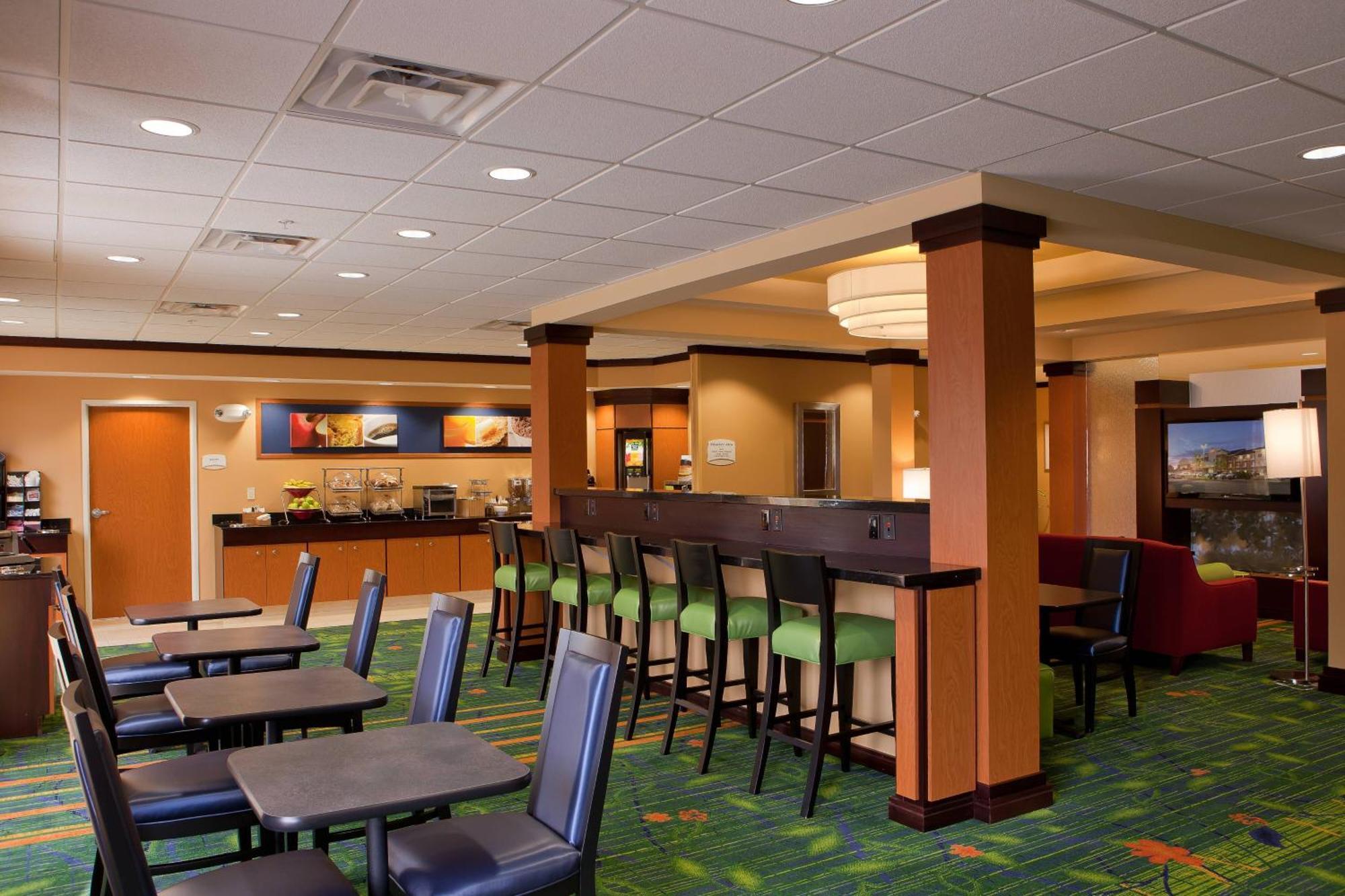 Fairfield Inn And Suites Flint Fenton Екстериор снимка