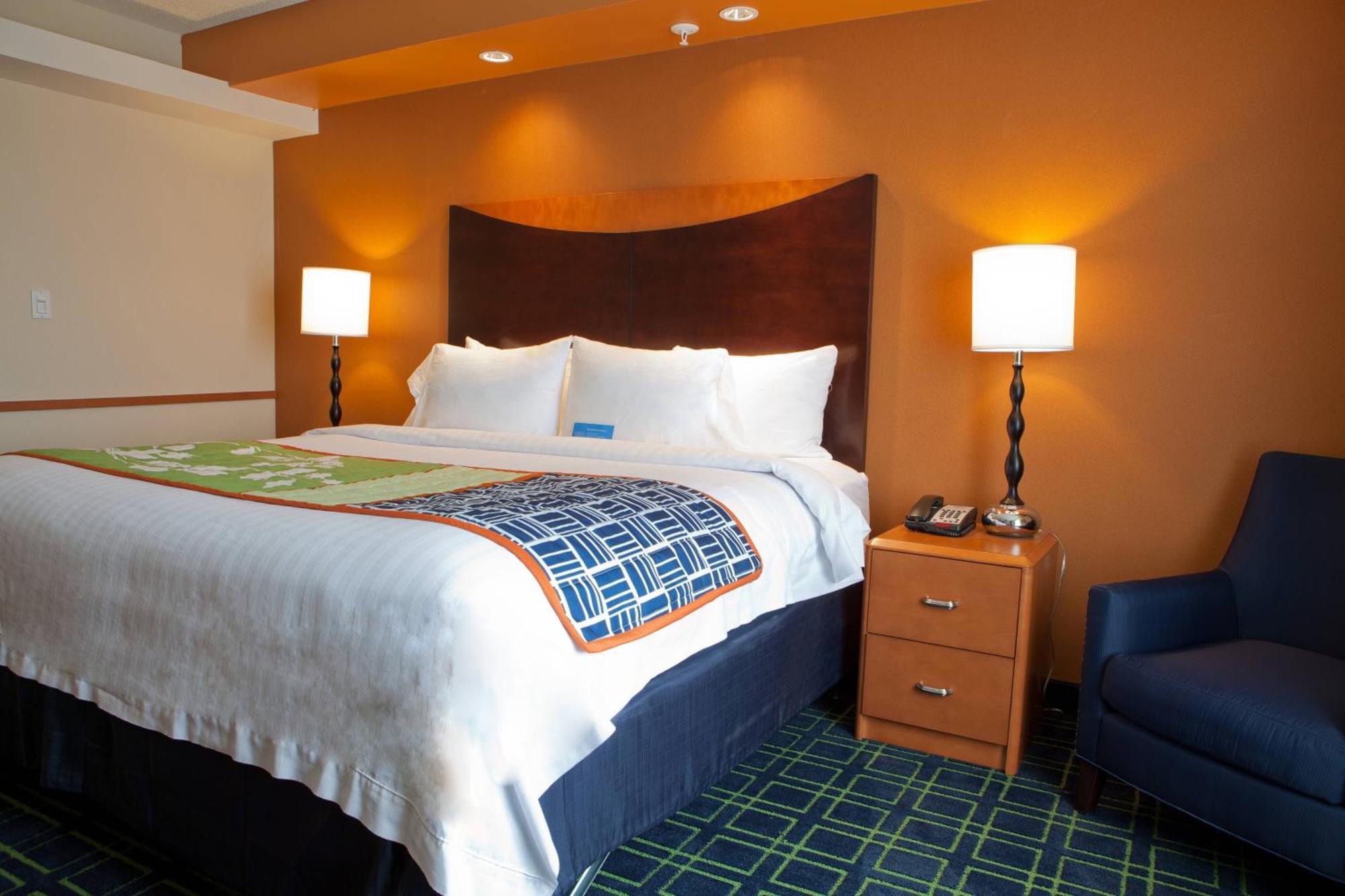 Fairfield Inn And Suites Flint Fenton Екстериор снимка